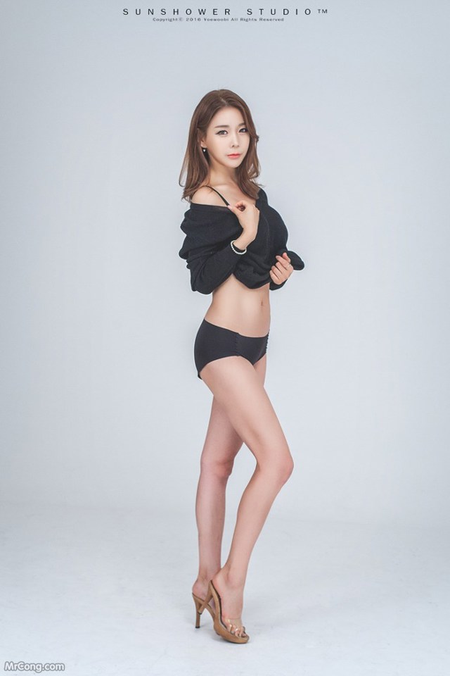 Umjia beauty shows off super sexy body with underwear (57 photos) No.45c710